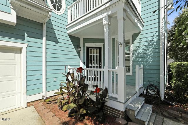 1748 Town Home Drive, Apex, NC 27502