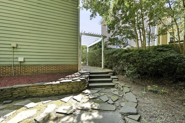 1748 Town Home Drive, Apex, NC 27502