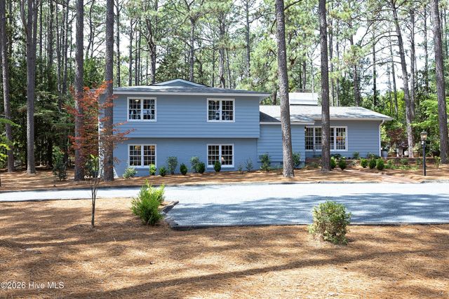 45 Huntington Valley Drive, Pinehurst, NC 28374
