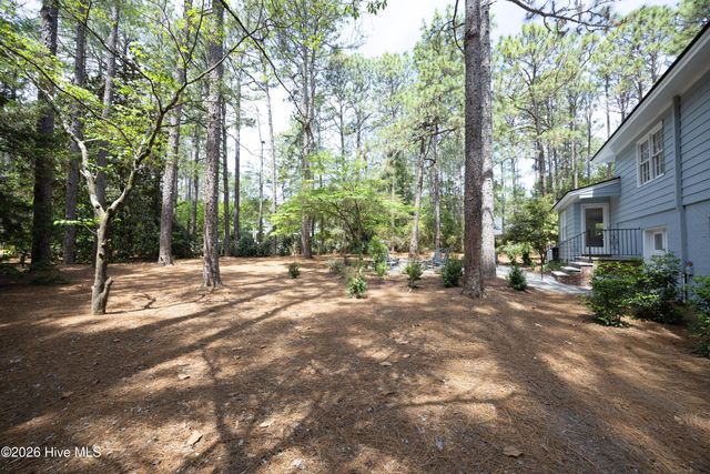 45 Huntington Valley Drive, Pinehurst, NC 28374