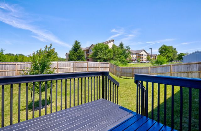 4413 E 44th Street, Des Moines, IA 50317