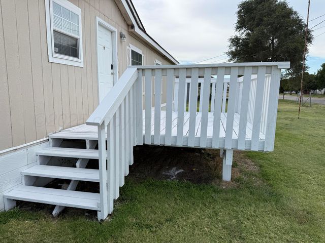 1046 S Farley Street, Pampa, TX 79065