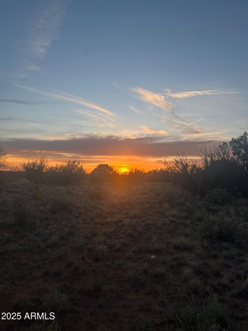 6009 RIVER RUN Drive 373, Winslow, AZ 86047