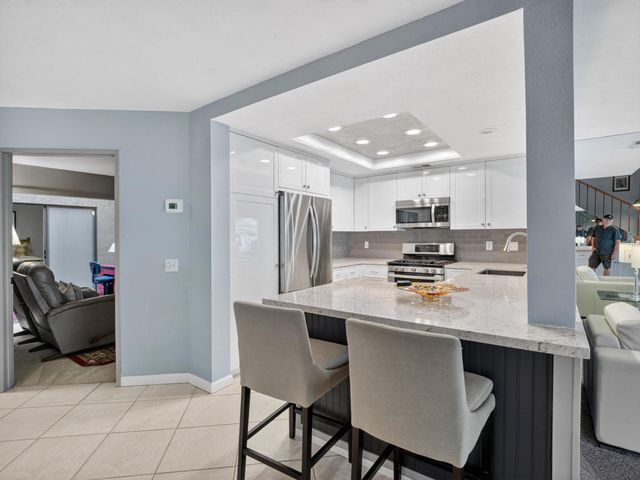 41715 Woodhaven Drive W, Palm Desert, CA 92211