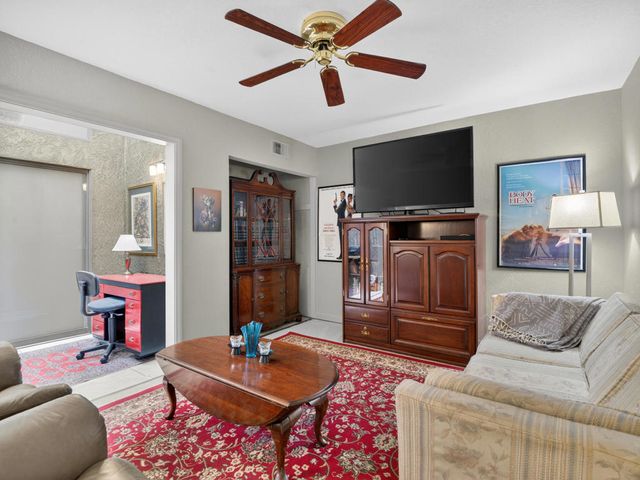 41715 Woodhaven Drive W, Palm Desert, CA 92211