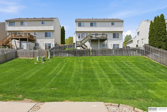 5716 S 158th Street, Omaha, NE 68135