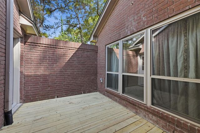 4226 Misty Timbers Way, Houston, TX 77345