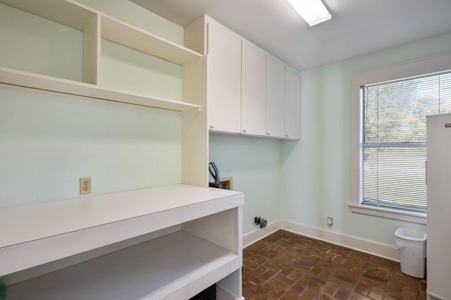 141 S Grace Street, Crockett, TX 75835