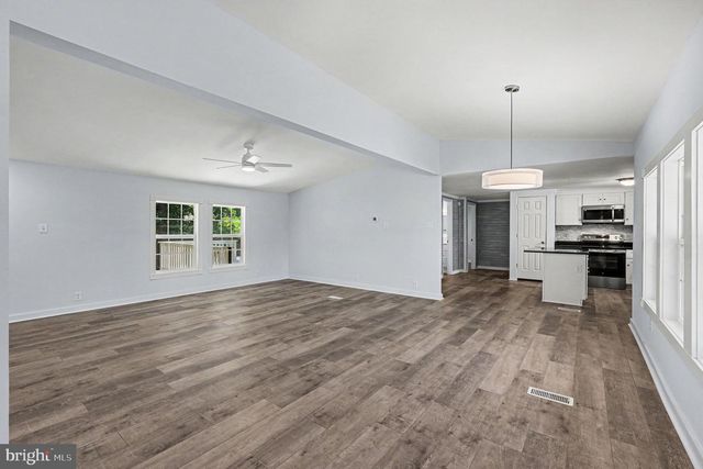 3301 STRATFORD ST, Colonial Beach, VA 22443