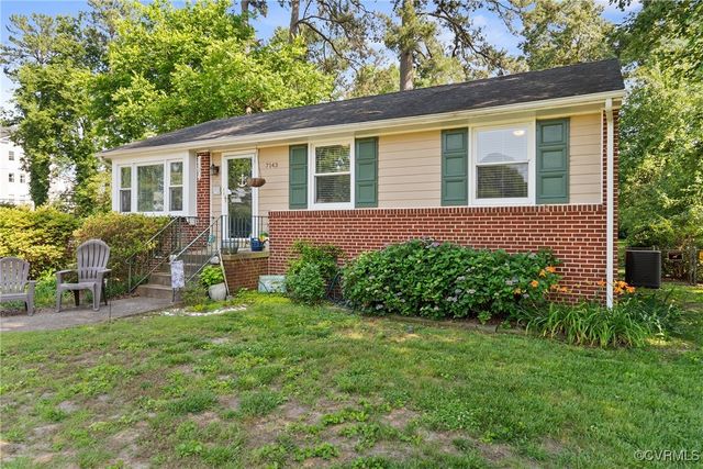 7143 Cherry Ln, Mechanicsville, VA 23111