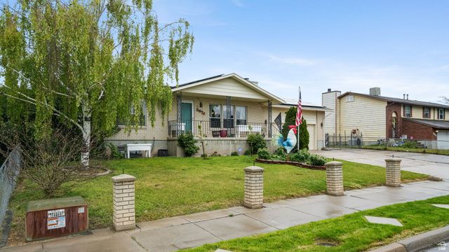 3676 W 4700 S, Roy, UT 84067