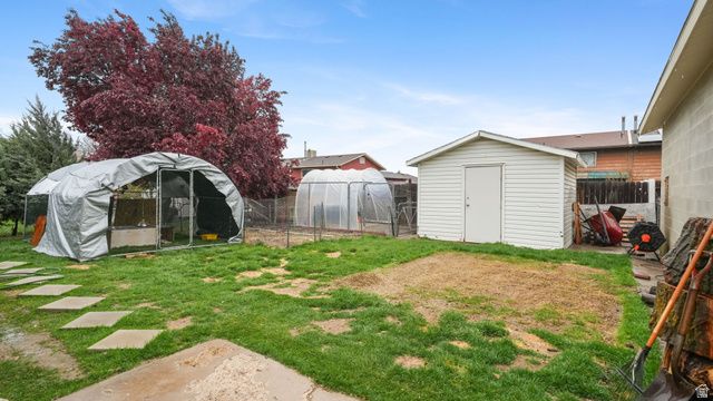 3676 W 4700 S, Roy, UT 84067