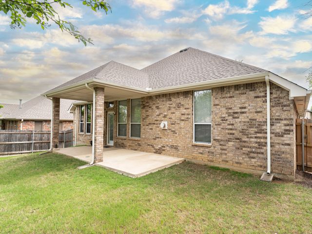1417 Lowes Farm Parkway, Mansfield, TX 76063