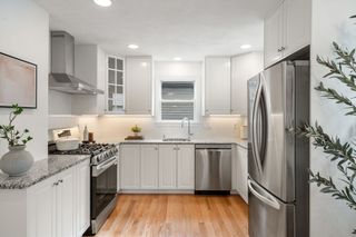 5 Hearn St, Watertown, MA 02472