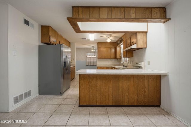 1011 Cedardale Drive, Las Cruces, NM 88005