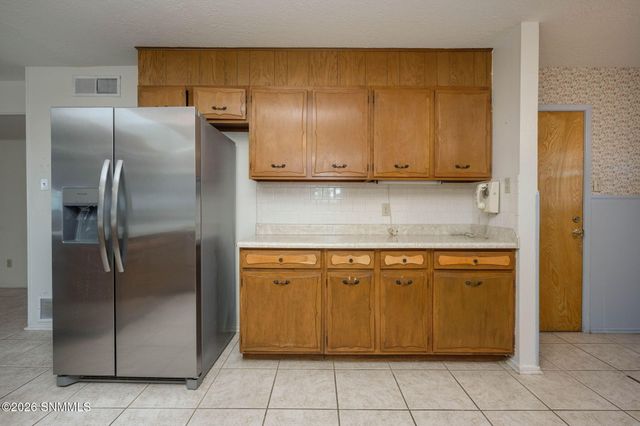 1011 Cedardale Drive, Las Cruces, NM 88005