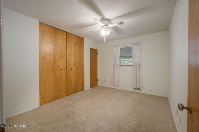 1011 Cedardale Drive, Las Cruces, NM 88005