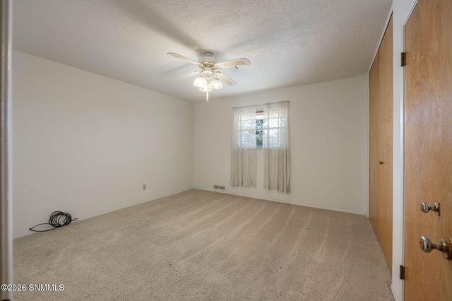 1011 Cedardale Drive, Las Cruces, NM 88005