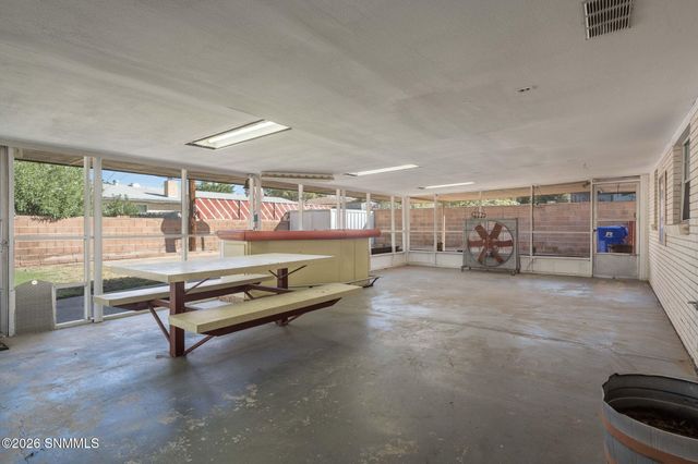 1011 Cedardale Drive, Las Cruces, NM 88005