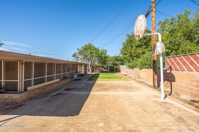 1011 Cedardale Drive, Las Cruces, NM 88005