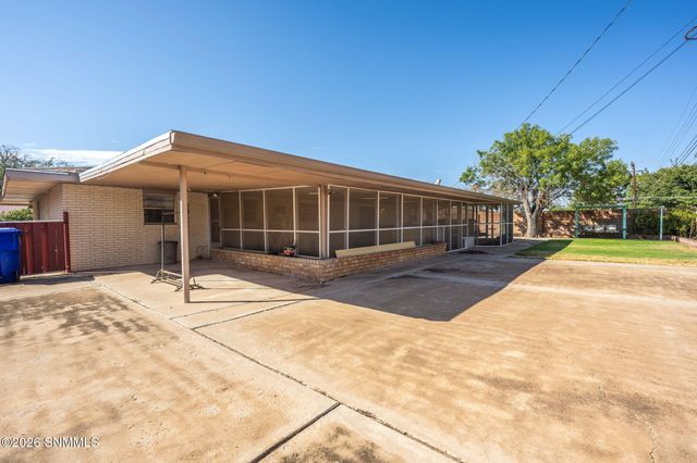 1011 Cedardale Drive, Las Cruces, NM 88005