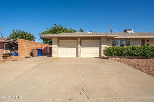 1011 Cedardale Drive, Las Cruces, NM 88005