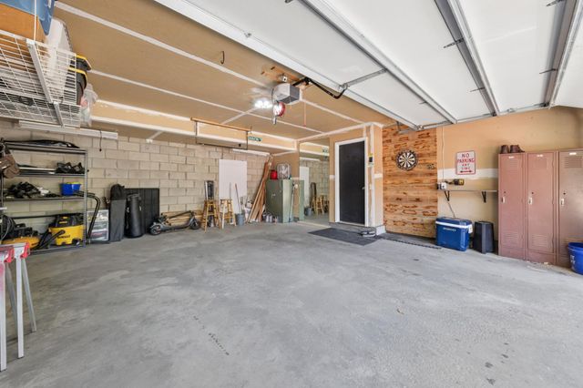 13746 84th Place N, Maple Grove, MN 55369