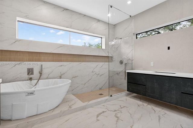 809 SW 12th Ave, Fort Lauderdale, FL 33312