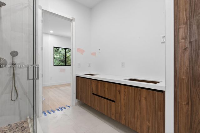 809 SW 12th Ave, Fort Lauderdale, FL 33312