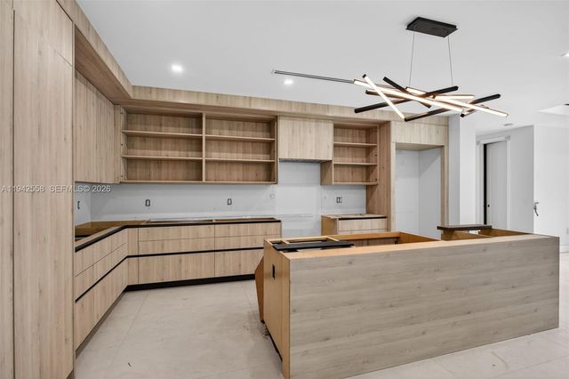 809 SW 12th Ave, Fort Lauderdale, FL 33312