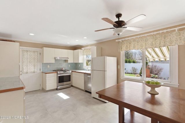 2711 Johnson Street, Wall, NJ 07719