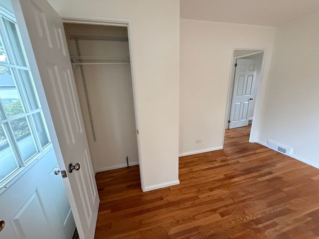 15 Woodbury Lane, Bedford, NH 03110