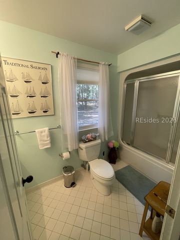 8 Volunteers Rdg, Daufuskie Island, SC 29915