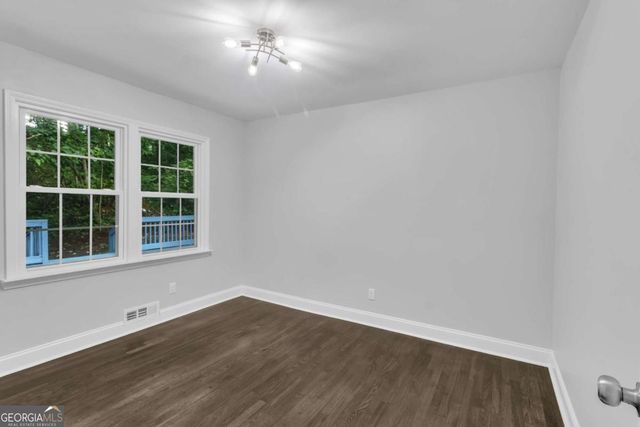 831 Daniell Drive SE, Smyrna, GA 30080