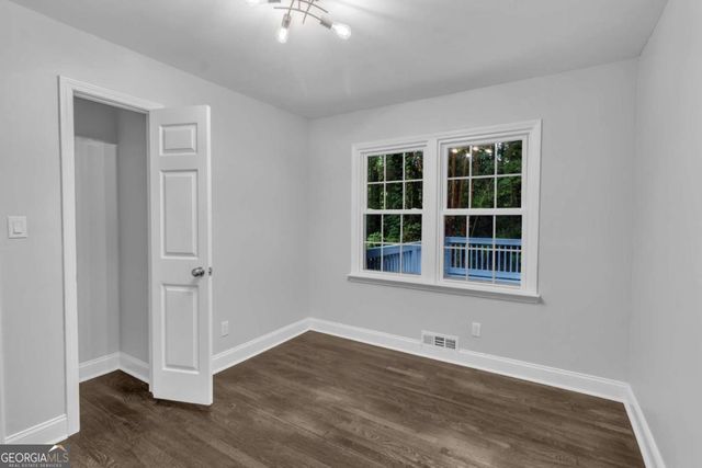 831 Daniell Drive SE, Smyrna, GA 30080