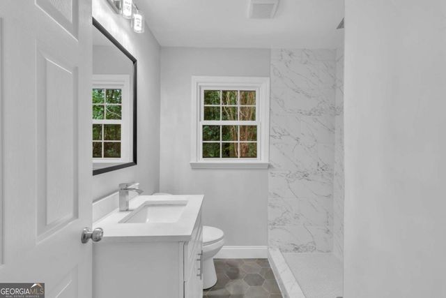 831 Daniell Drive SE, Smyrna, GA 30080