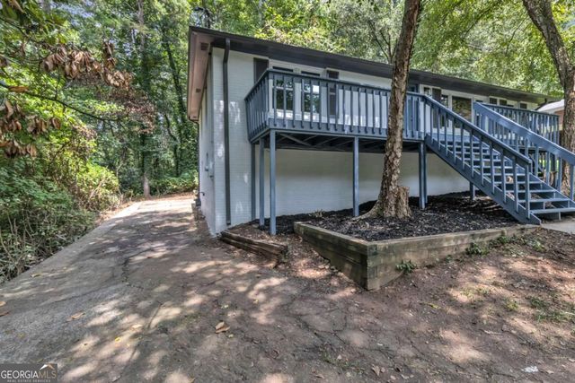 831 Daniell Drive SE, Smyrna, GA 30080