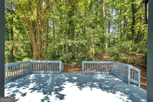 831 Daniell Drive SE, Smyrna, GA 30080