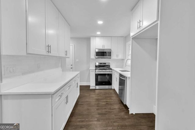 831 Daniell Drive SE, Smyrna, GA 30080