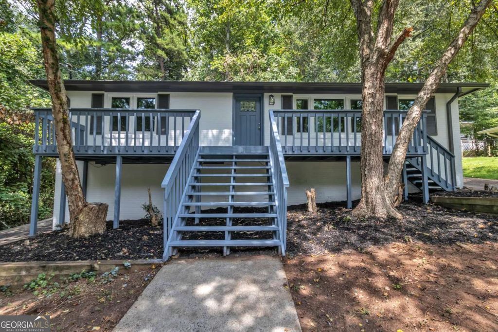 831 Daniell Drive SE, Smyrna, GA 30080