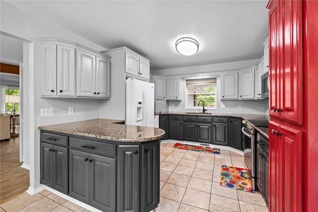 51 Mayfair Drive, Bella Vista, AR 72715