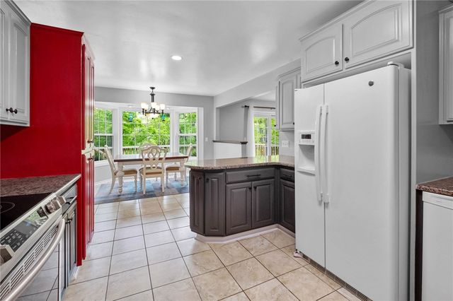 51 Mayfair Drive, Bella Vista, AR 72715