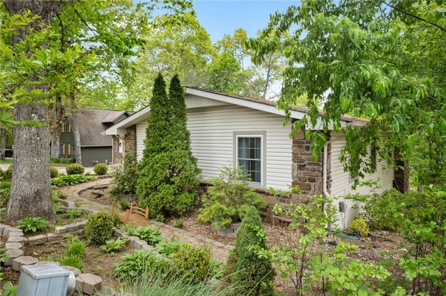 51 Mayfair Drive, Bella Vista, AR 72715