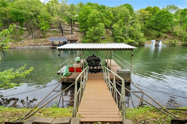 51 Mayfair Drive, Bella Vista, AR 72715