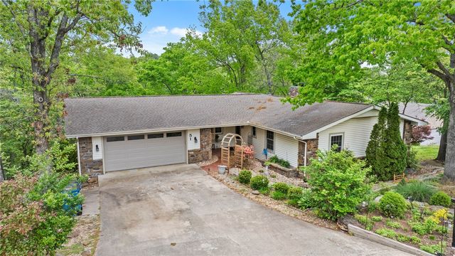 51 Mayfair Drive, Bella Vista, AR 72715