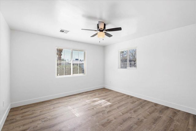 528 W 18th Street, Tempe, AZ 85281