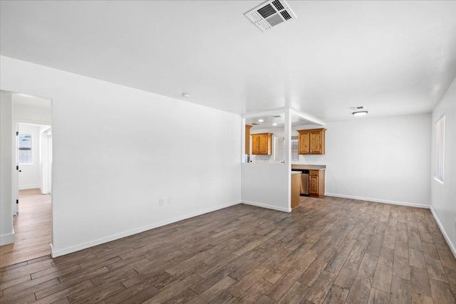 528 W 18th Street, Tempe, AZ 85281