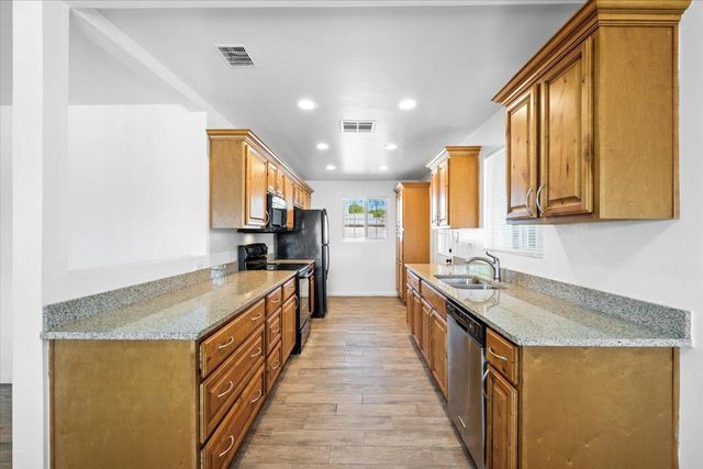 528 W 18th Street, Tempe, AZ 85281