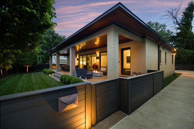 1897 Hart Road, Lexington, KY 40502