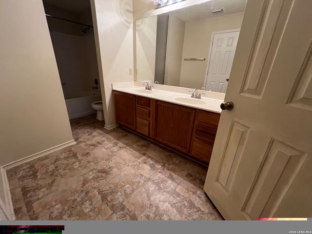 2628 Westover Vw, San Antonio, TX 78251